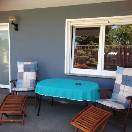 Schmandin Laacher Apartment Wassenach