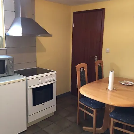 Schmandin Laacher アパート *