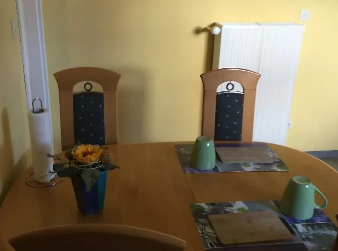 דירה Schmandin Laacher *